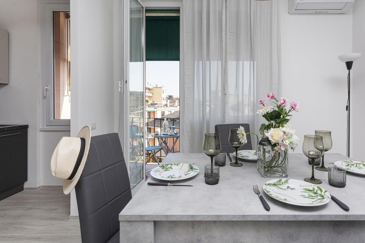 Appartement Contemporary In Sturla By Wonderful Italy *